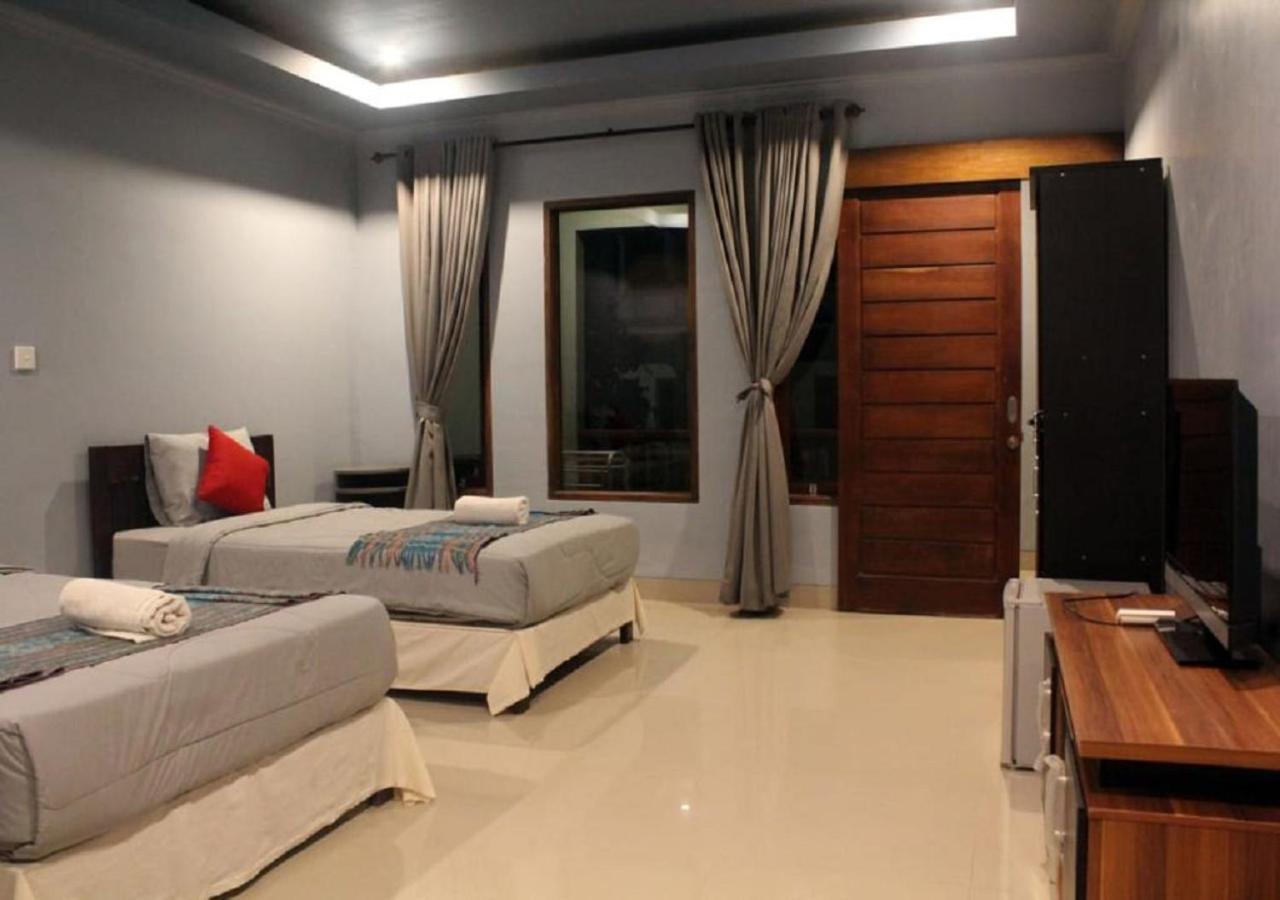Ridho Malik Hotel Bumbang Luaran gambar