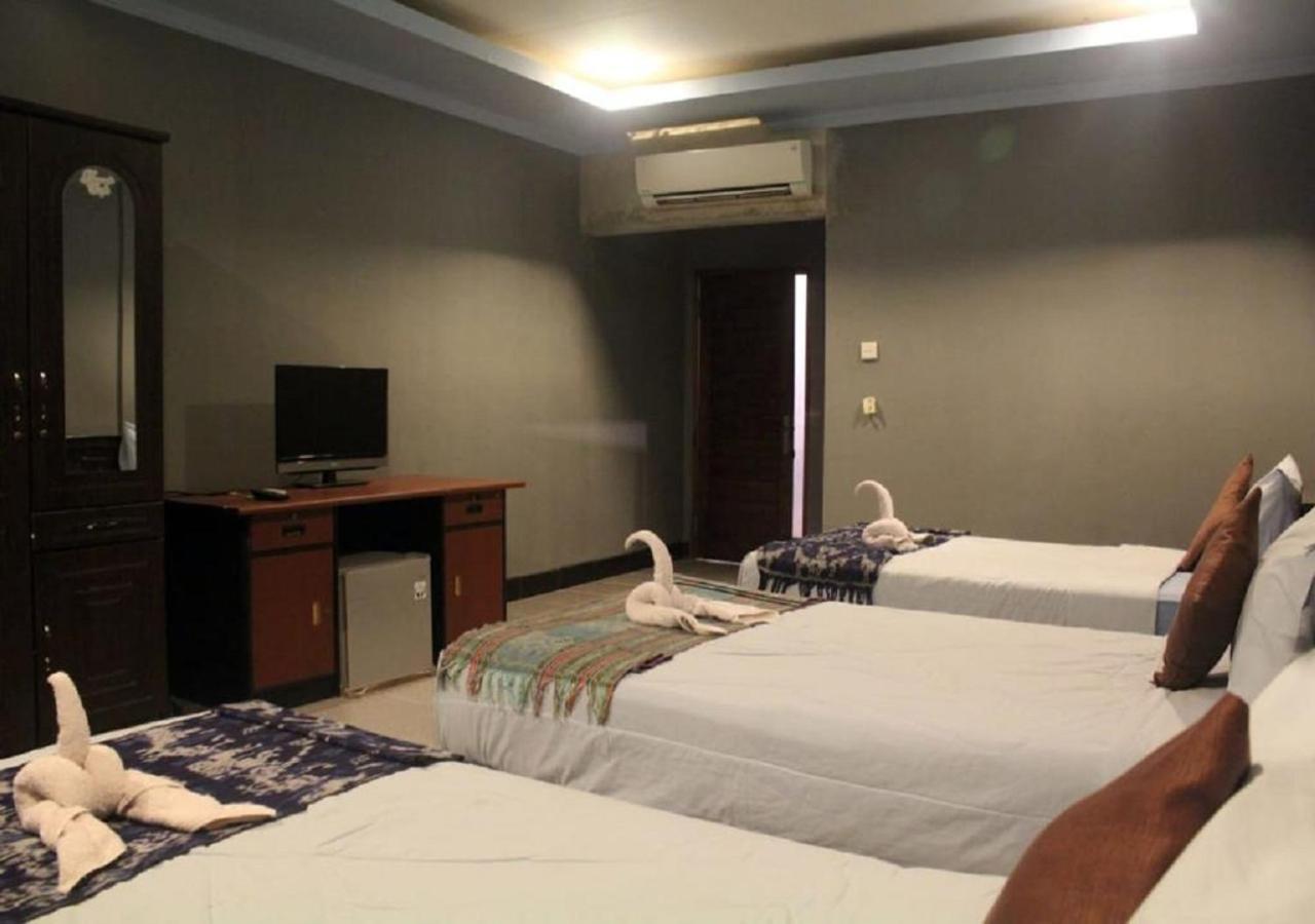 Ridho Malik Hotel Bumbang Luaran gambar