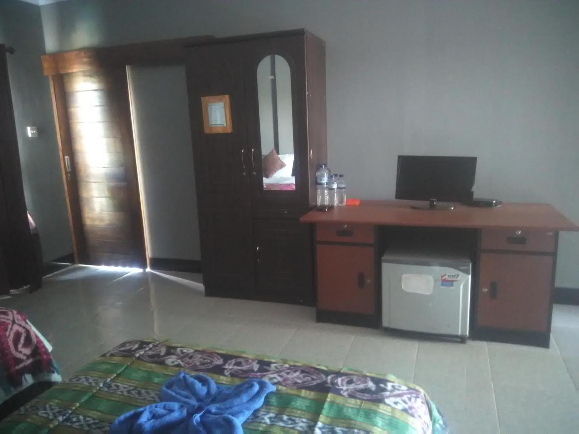 Ridho Malik Hotel Bumbang Luaran gambar